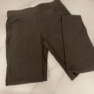 Relaxed Straight Leg Olive Green Pants